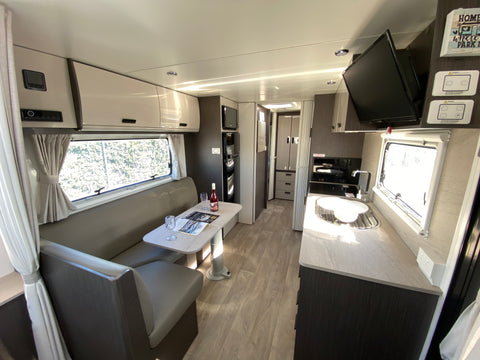 2022 Jayco Journey 22ft 22.68-1OB