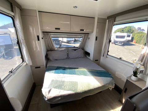 2022 Jayco Journey 22ft 22.68-1OB