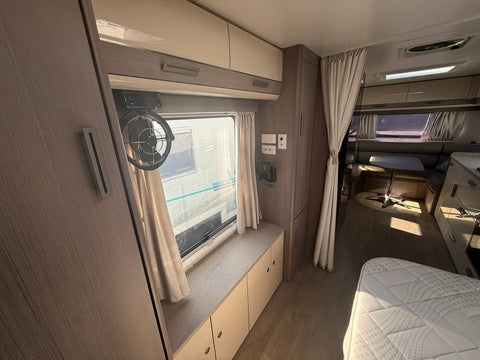 2022 Jayco Silverline Outback 24ft - 24.75-2OB