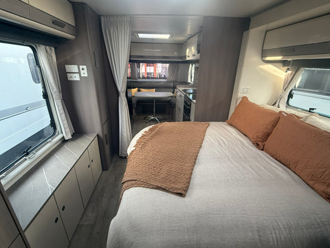 2022 Jayco Silverline 21.65-3 - 21ft