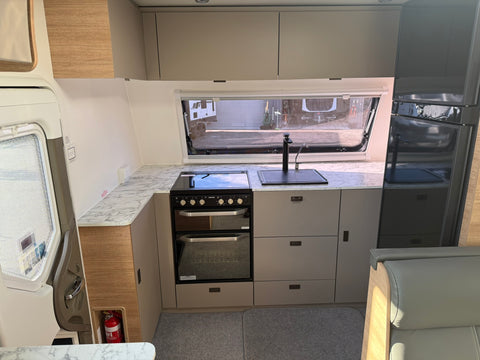 2023 Jayco Silverline 24.75-4 – 24ft