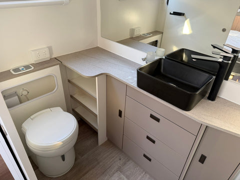 2023 Jayco Silverline 24.75-4 - 24ft