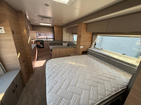 2023 Jayco Silverline 24.75-4 - 24ft