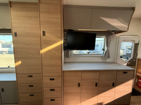 2023 Jayco Silverline 24.75-4 - 24ft