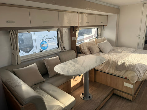 NEW 2025 Jayco Signature IV.25-5 - Iveco