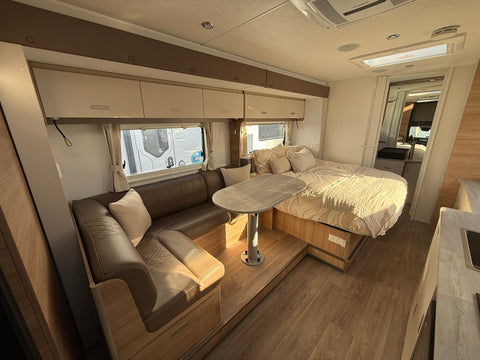 NEW 2025 Jayco Signature IV.25-5 - Iveco
