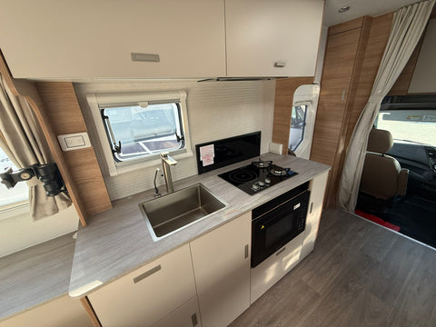 NEW 2025 Jayco Signature IV.25-5 - Iveco