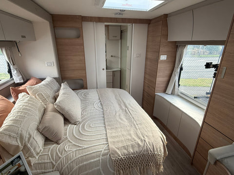 NEW Jayco Silverline 21.65-4 | 21ft