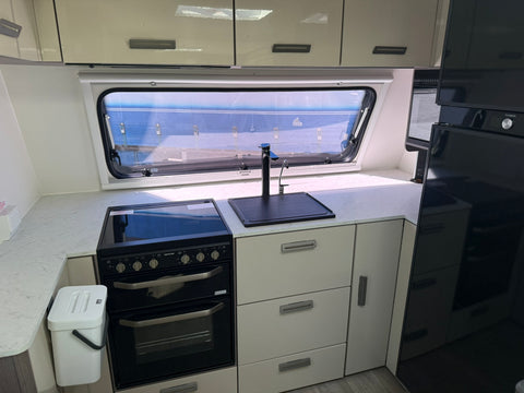 2022 Jayco Silverline 24.75-4 - 24ft