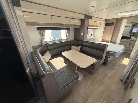 2022 Jayco Silverline 24.75-4 - 24ft