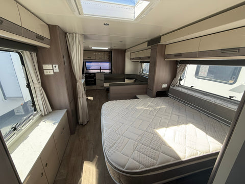 2022 Jayco Silverline 24.75-4 - 24ft