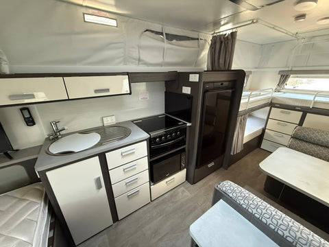 2019 Jayco Journey Pop Top 17.58-1 | 17ft
