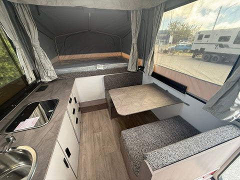 2025 Jayco Lark
