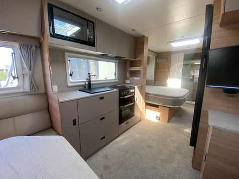 2023 21ft Jayco Silverline - 21.65-3