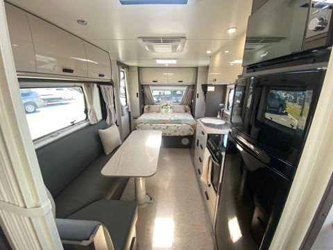 2022 Jayco Journey 18ft 18.55-3