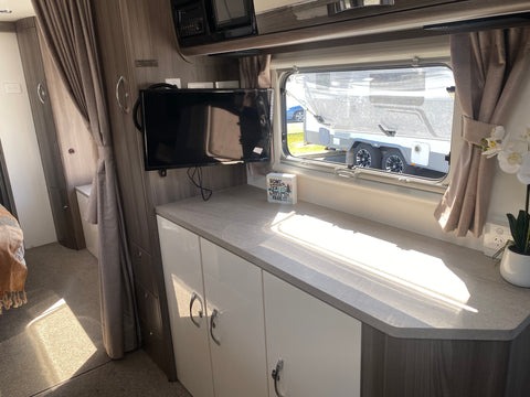 2018 Jayco Silverline 25ft 25.75-5