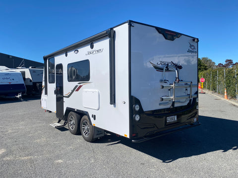 2022 Jayco Journey 18ft 18.55-3