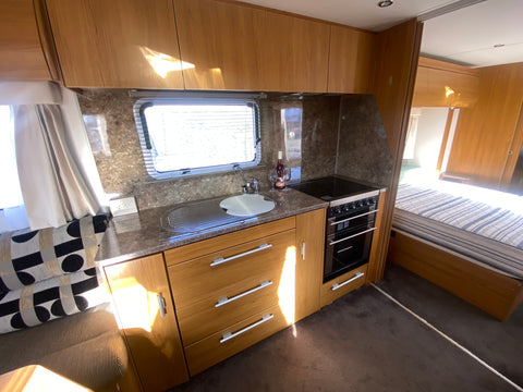 2010 Jayco Sterling 24ft 24.75-2