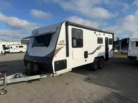 2023 Jayco Journey 22.68-3