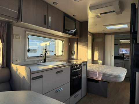 2019 Jayco Silverline 21.65-3