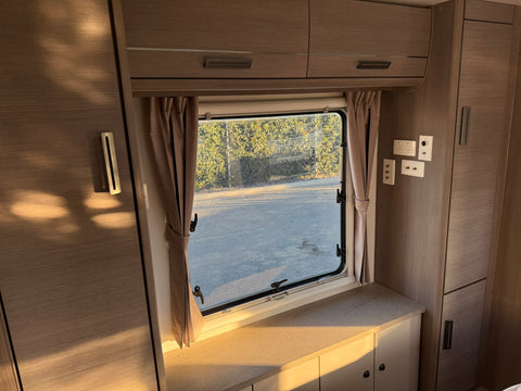 2019 Jayco Silverline 21.65-3