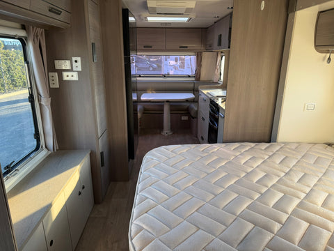 2019 Jayco Silverline 21.65-3