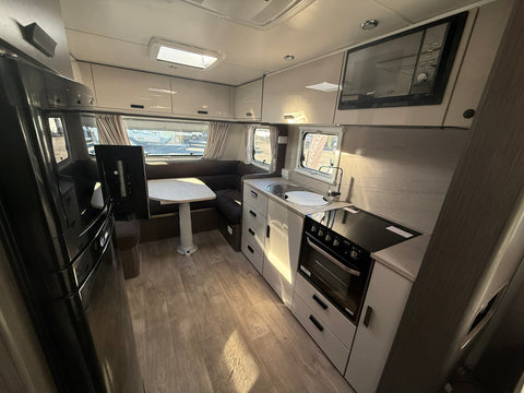 2022 Jayco Journey 21.66-3 - 21ft