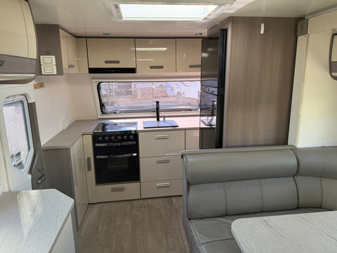 2020 Jayco Silverline 24.75-4 - 24ft