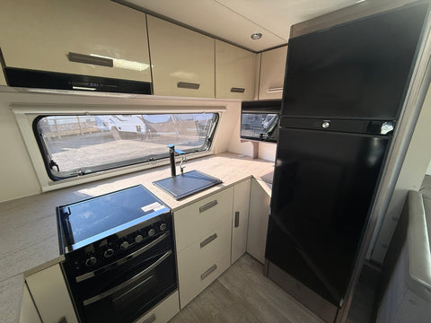 2020 Jayco Silverline 24.75-4 - 24ft