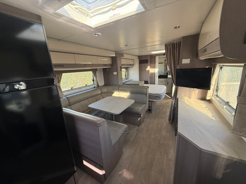 2020 Jayco Silverline 24.75-4 - 24ft