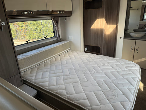 2018 Jayco Silverline 25.78-5 -  25ft