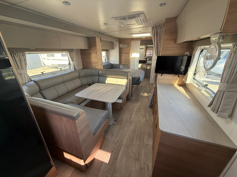 2023 Jayco Silverline 24.75-4 - 24ft