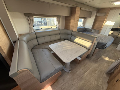 2023 Jayco Silverline 24.75-4 - 24ft