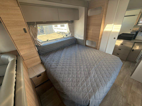 2023 Jayco Silverline 24.75-4 - 24ft
