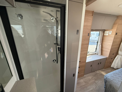 2023 Jayco Silverline 24.75-4 - 24ft