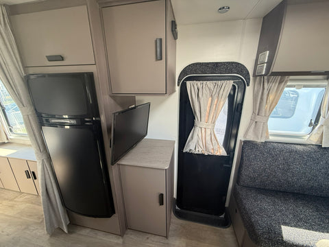 2024 Jayco Journey Outback 21ft - 21.66-3OB