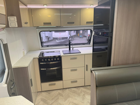 2021 Jayco Silverline 24.75-4 - 24ft