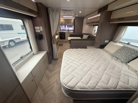 2021 Jayco Silverline 24.75-4 - 24ft