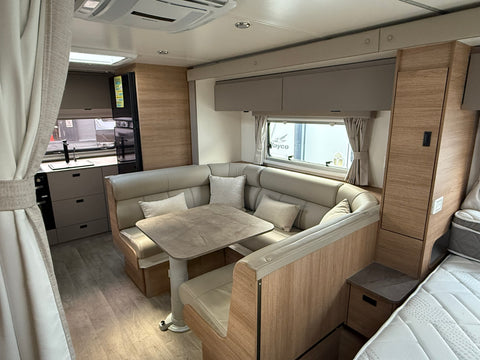 2024 Jayco Silverline 24.75-4 - 24ft