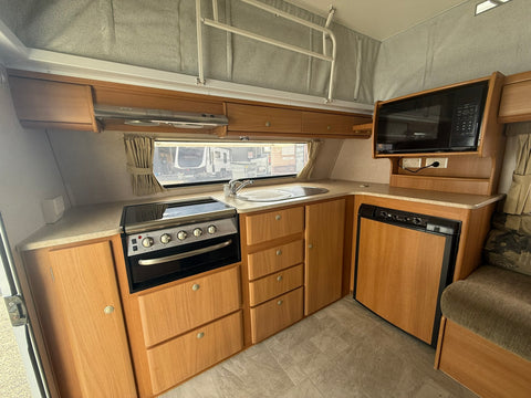 2008 Jayco Discovery Pop Top 16.51-2 - 16ft