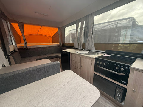 2022 Jayco Swan Outback