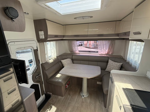 2021 Jayco Silverline Outback 21.65-3 - 21ft