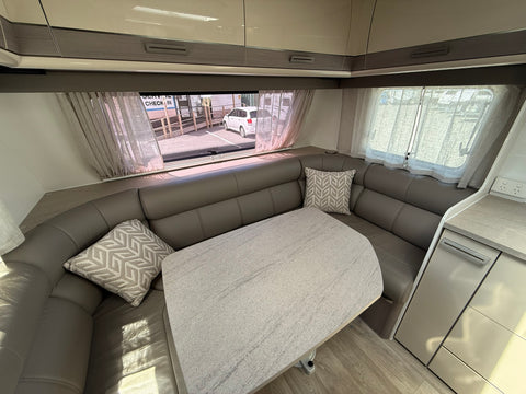 2021 Jayco Silverline Outback 21.65-3 - 21ft