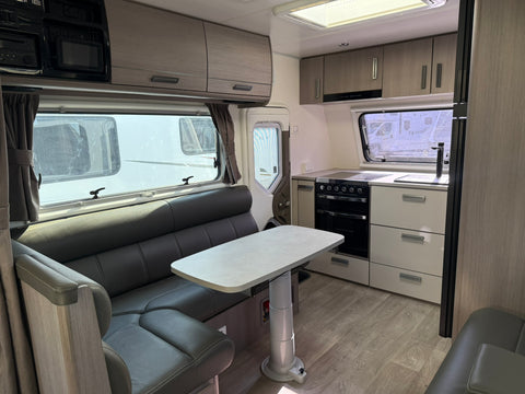 2019 Jayco Silverline 23.72-1 - 23ft