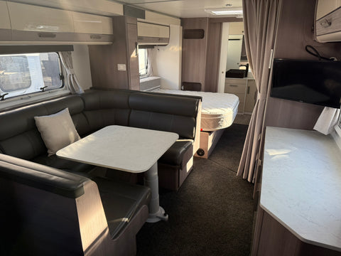 2022 Jayco Silverline Outback 24.75-4OB - 24ft