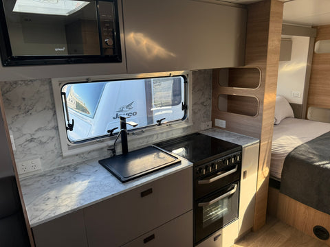 2023 Jayco Silverline Outback 21.65-3OB – 21ft