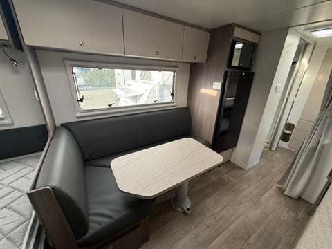2023 Jayco Starcraft Bushpack 19.61-3BP – 19ft